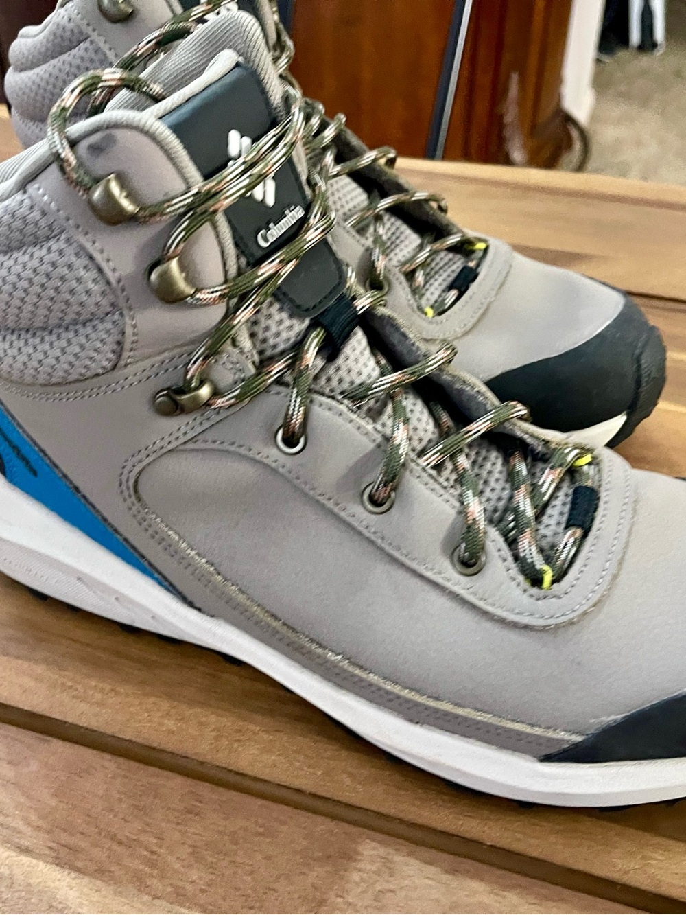 Columbia Men’s Gray Hiking Boots with Blue Accent